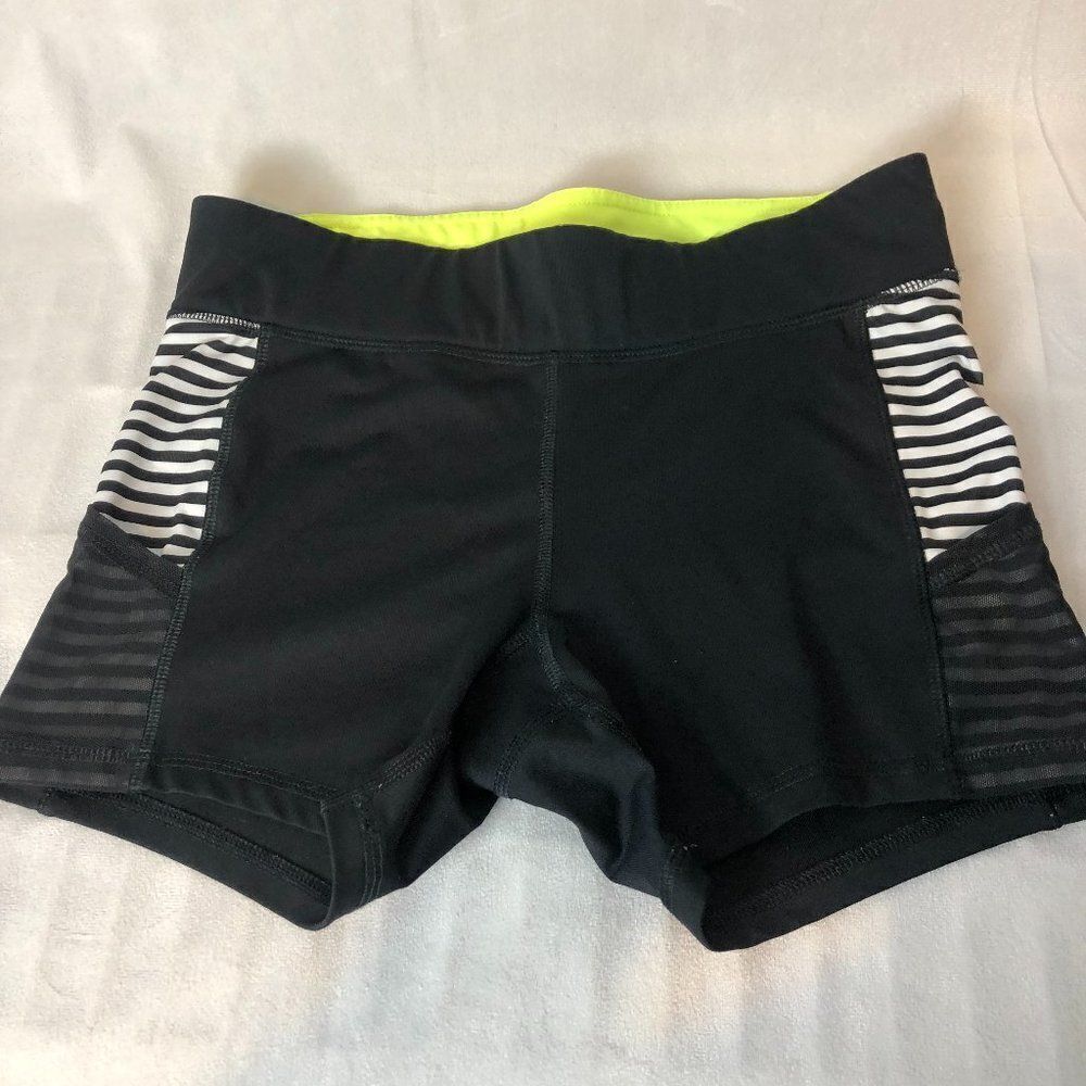 Champion Duo Dry 3” Compression Shorts Size M RB1